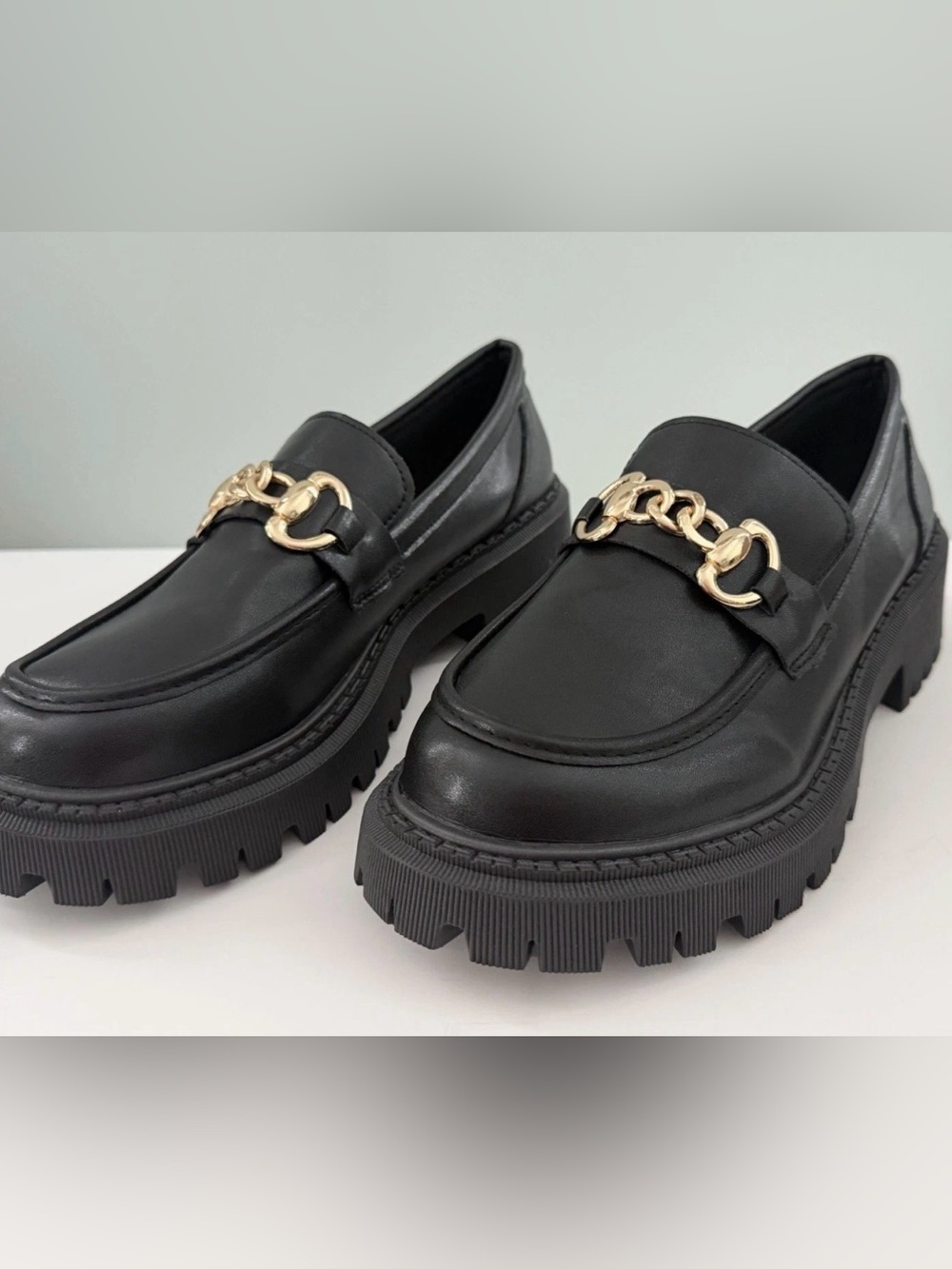 Women’s Black Loafers Flats Metal Buckle Chunky Non Slip Comfort US 8.5 EU 39.5